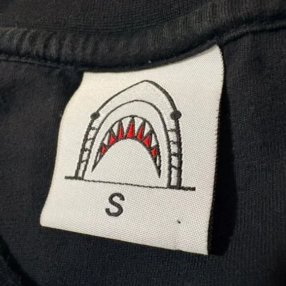 Tiger Shurk Shark Raised Graphic Black Streetwear T-Shirt Zipper Hem Mens Size S - Picture 2 of 10